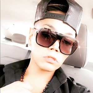 Meet your Posher, Lance